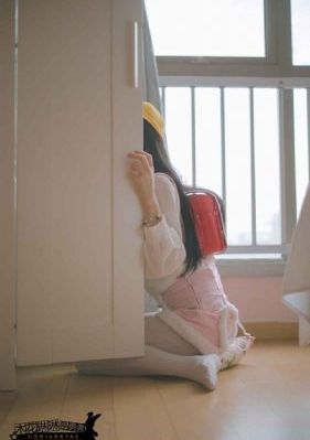 双腿固定强制电击调教高潮