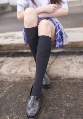 诱人的女邻居4