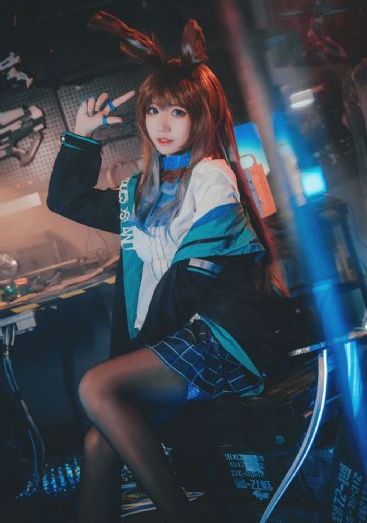 曹查理 奸魔