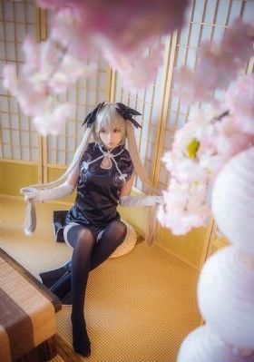扒开美女狂揉下部