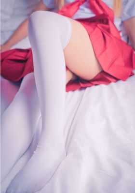 脱衣女郎